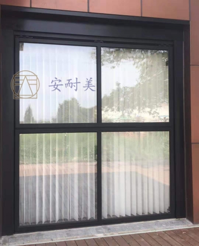定制电动折叠门 出口订单
